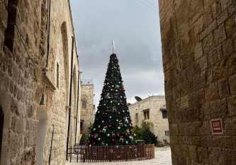 CHRISTIANQUARTER_1373